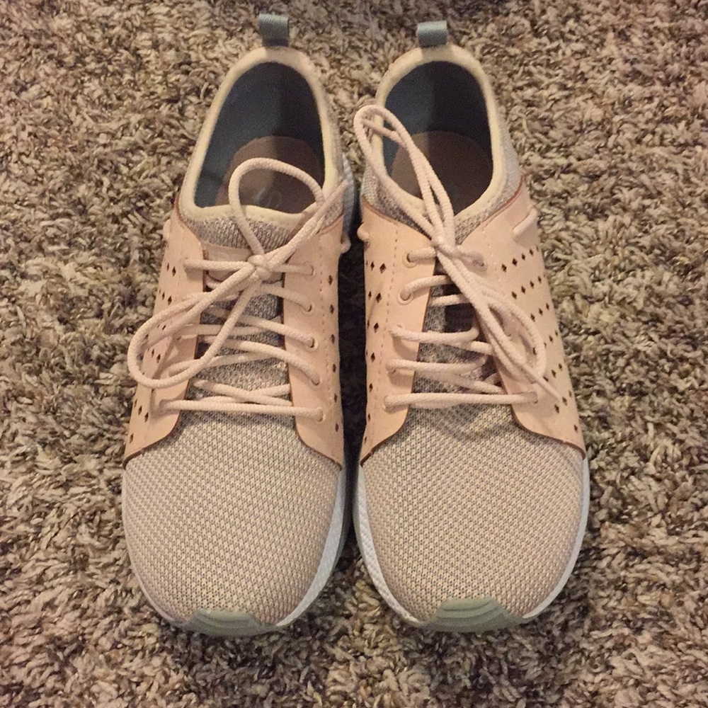 Like New Sperry Sneakers